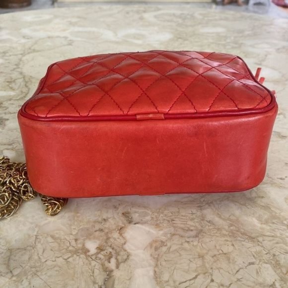 Vintage High?Fashion Quilted Red Leather Chain Strap Box Bag - Picture 5 of 10